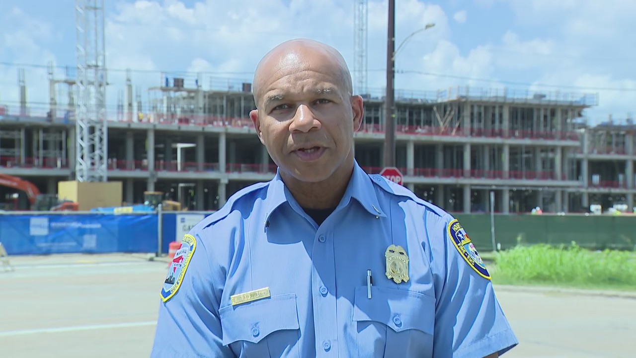 FULL update: Houston construction worker falls at least 15 feet