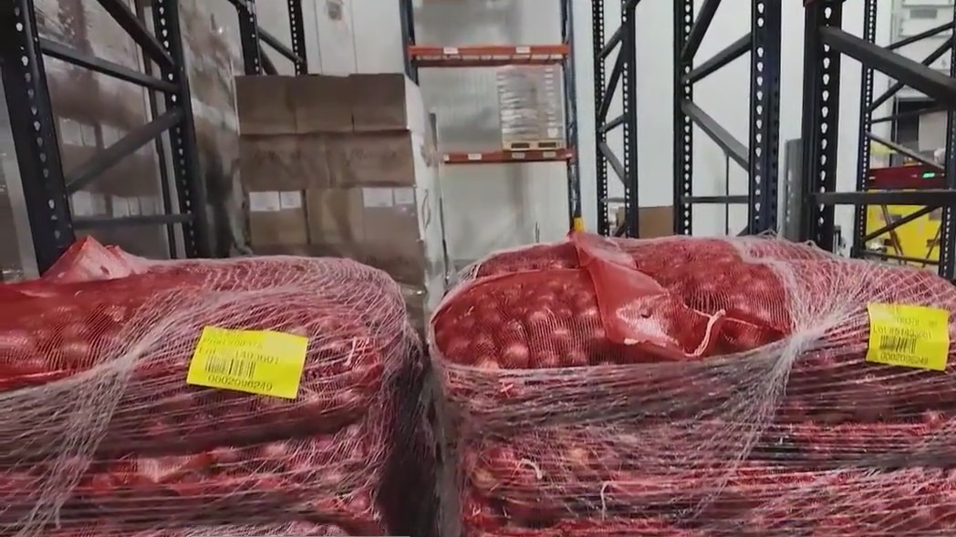 Food banks hit hard by government shutdown