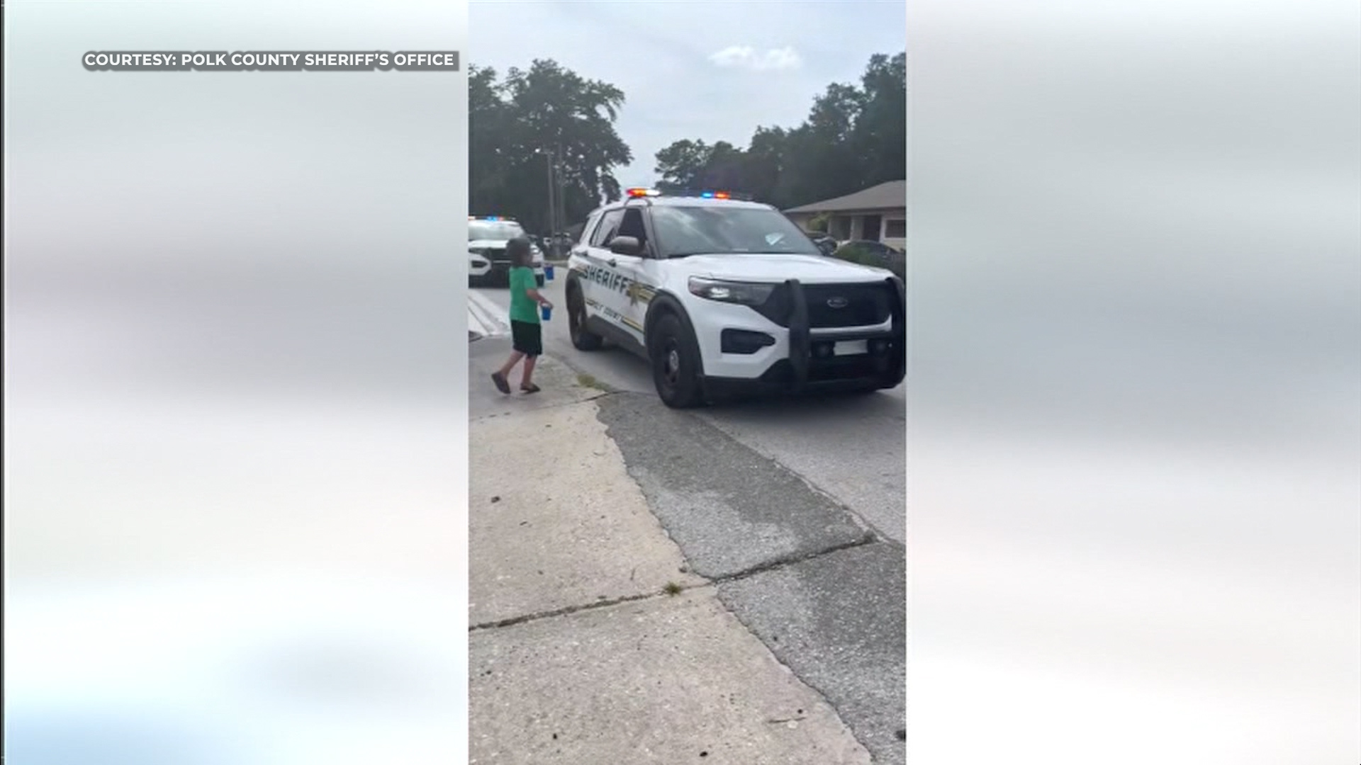 Deputies sell out lemonade stand in Lakeland