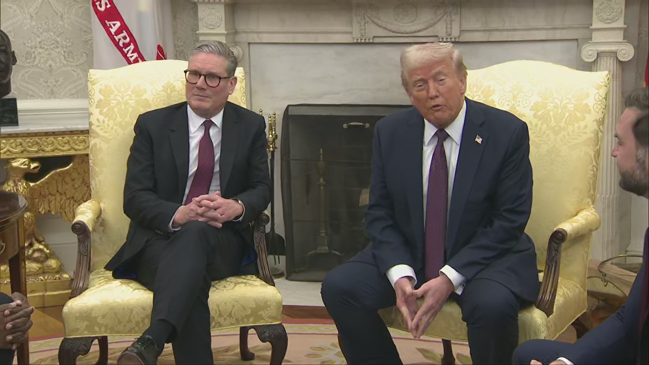 US Pres. Trump meets with UK Prime Minister [RAW]