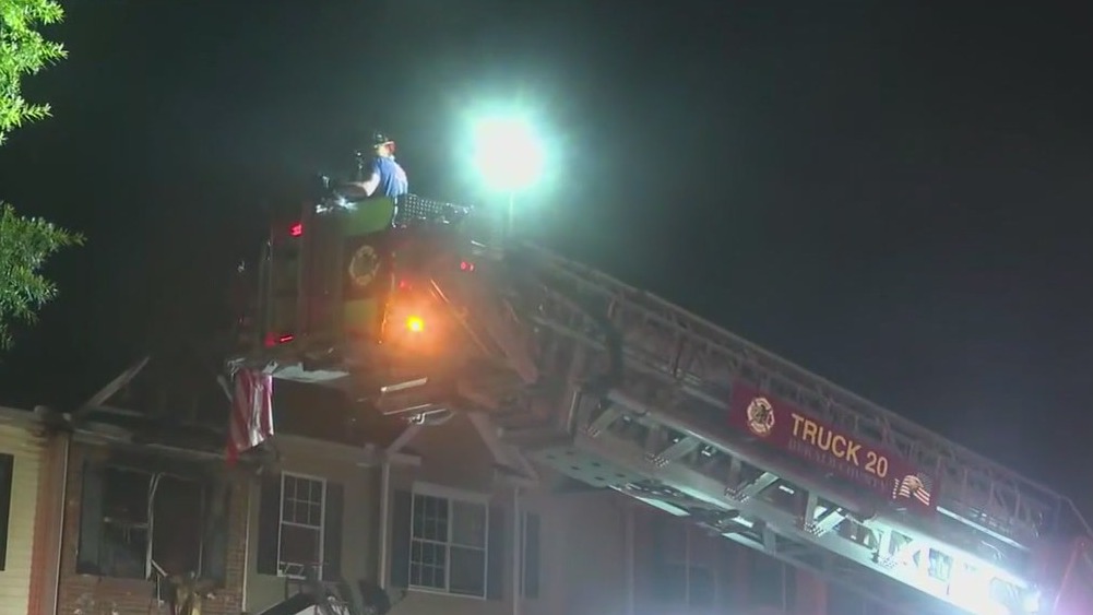 Fire at DeKalb County townhome complex