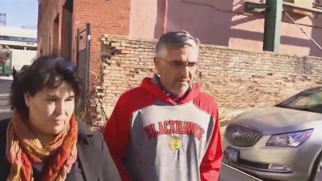 Former Chicago alderman to report back to prison after judge's ruling