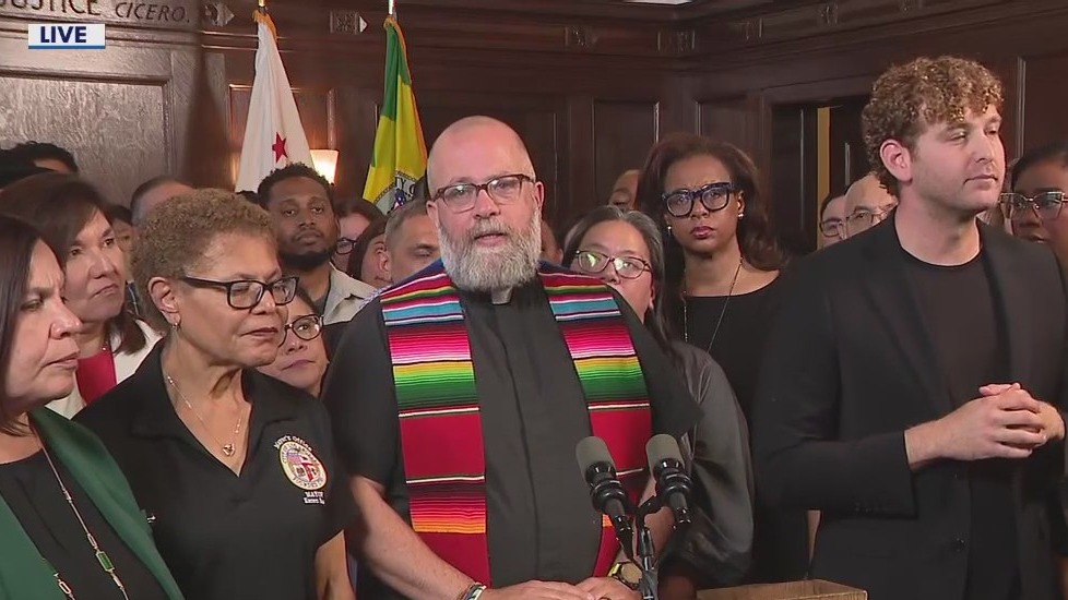 'We will be brave with our love': LA pastor speaks out amid ICE raids
