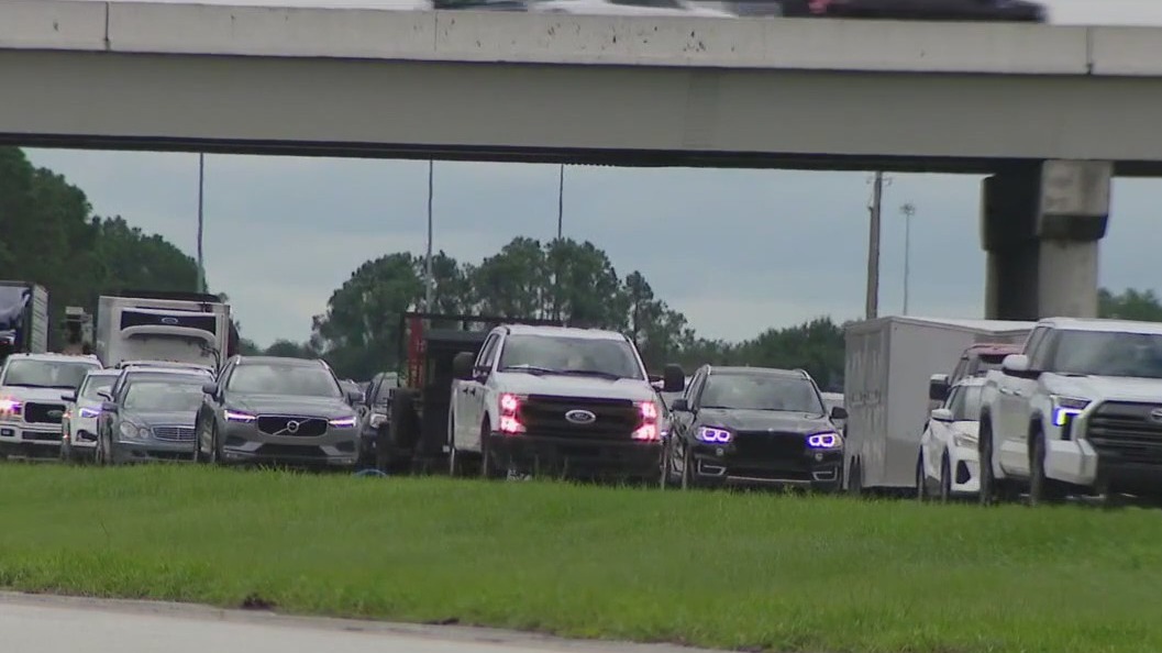 Bay Area residents rush to leave the area ahead of Hurricane Milton