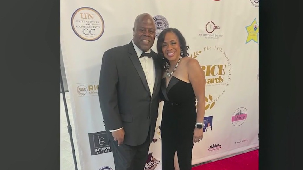 Aungelique Proctor receives award