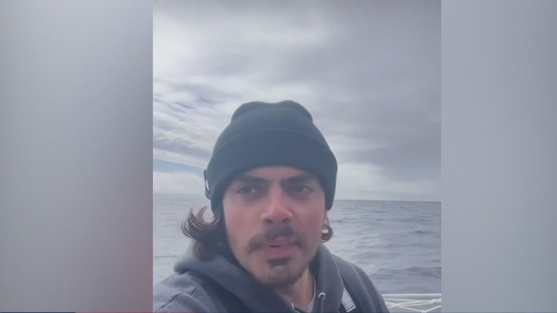Man quits corporate job, goes viral sharing journey overseas