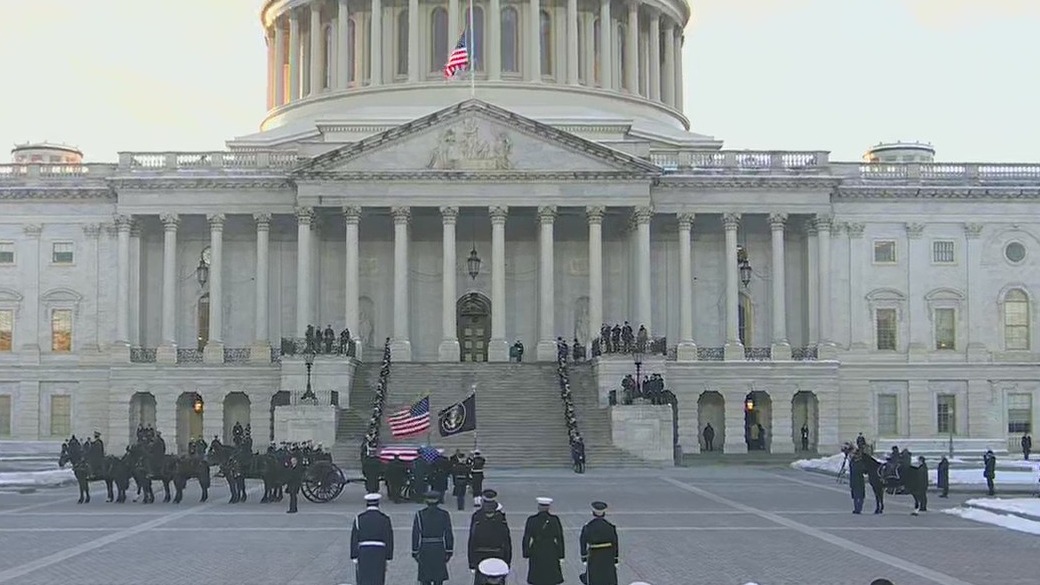 Jimmy Carter procession arrives at U.S. Capitol