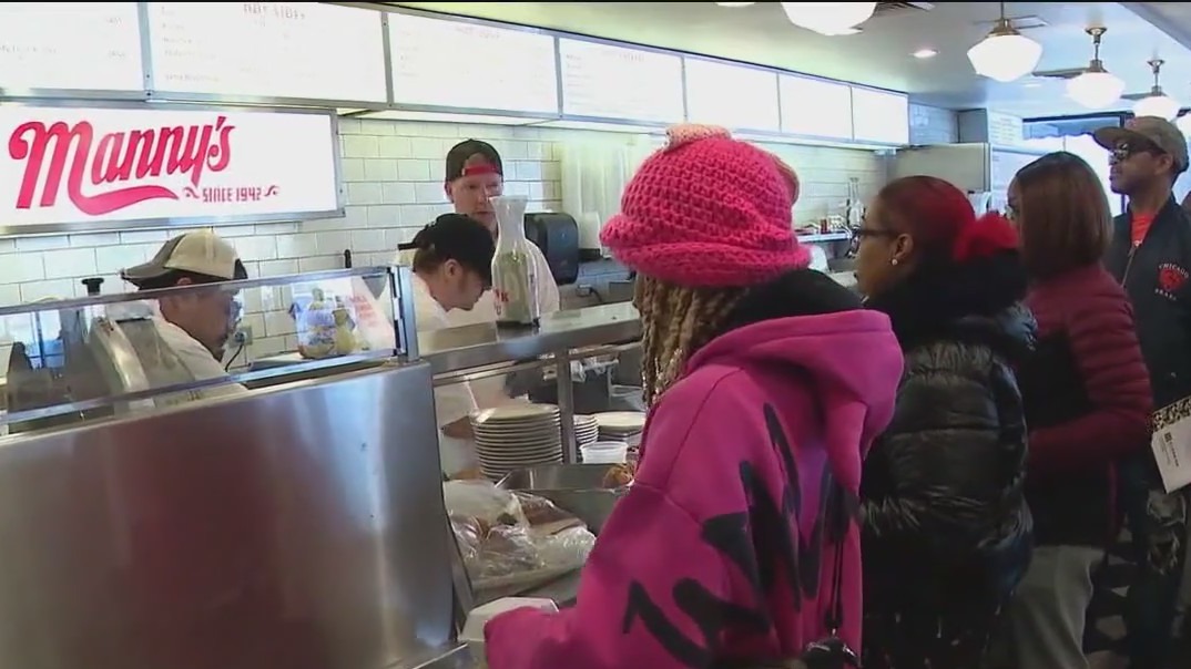 Manny's Deli offers meals to SNAP recipients